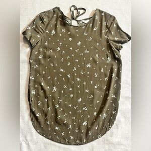 Lauren Conrad Olive Green Floral Women's Top Size XS